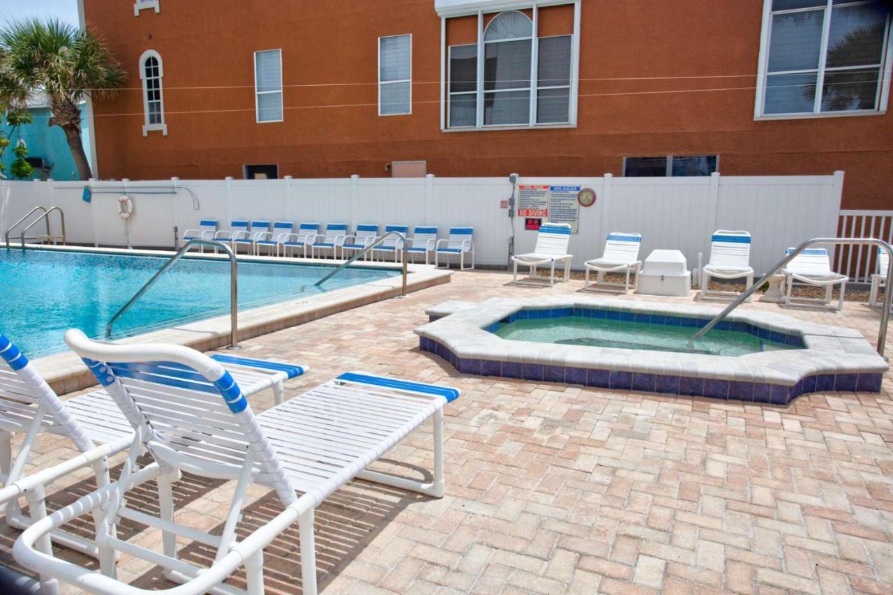 401 - Chambre St. Pete Beach Exterior photo